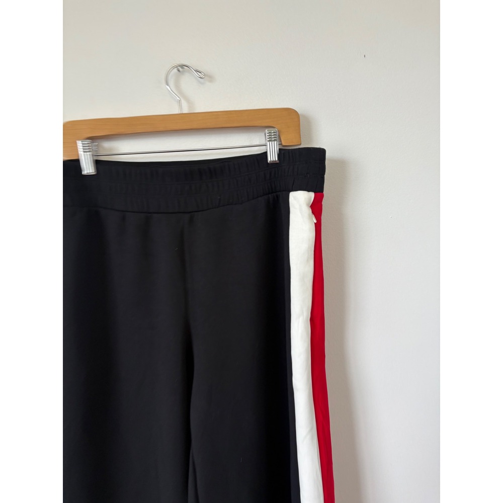 SPANX Colorblock Wide Leg Track Pant – Very Black/Spanx Red – Size XL - Picture 3 of 5